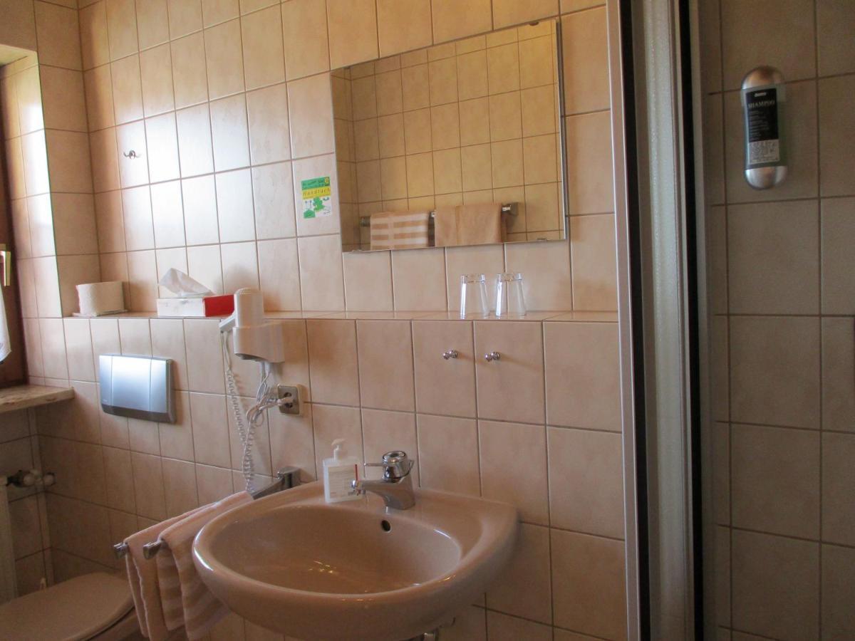 Pension "Zum Schwan" Muhr am See Экстерьер фото